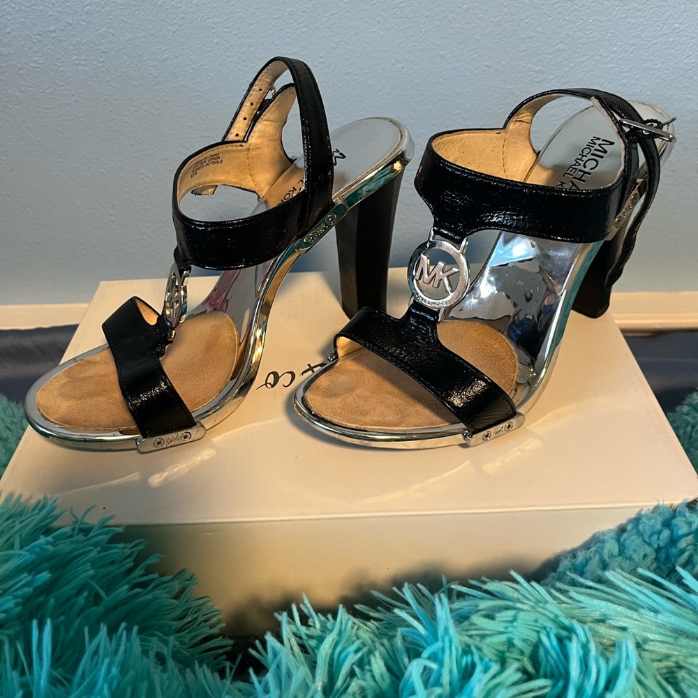 Michael Kors Sandal/Heels